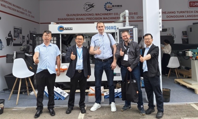 中國山東萬利金屬切割圓鋸機閃耀俄羅斯國際機床展